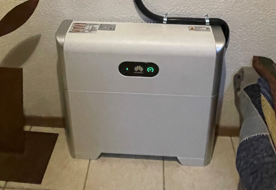  Faut-il installer une batterie domestique avec ses panneaux solaires ? 